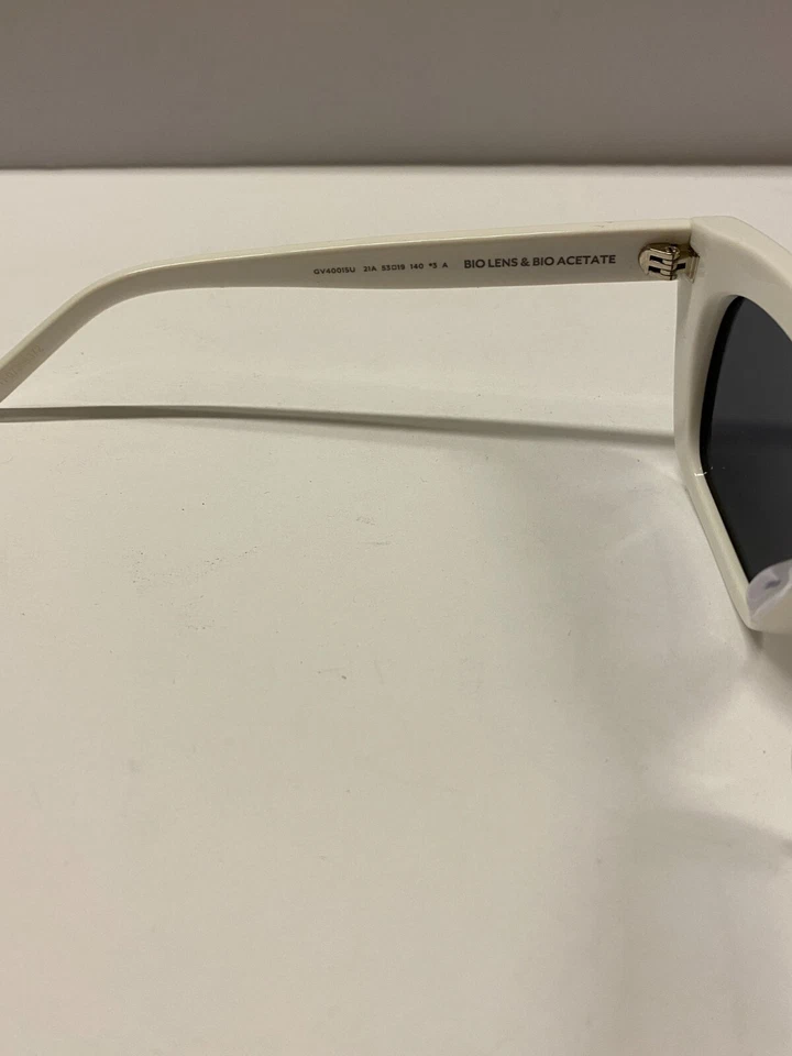 GAFAS DE SOL UNISEX GIVENCHY GV40015U LENTES BIO Y ACETATO BIO 140 blanco T9 Foto 4 de 4
