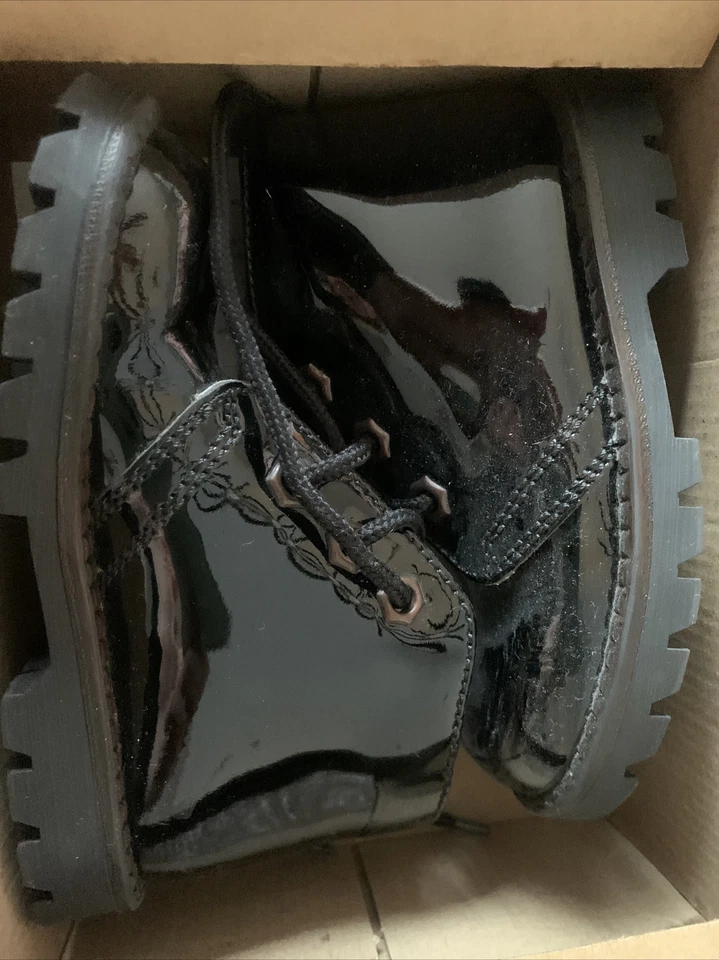 Elefanten Bebé Niño Pequeño Jermy Negro Charol Zapatos Bota Nuevo en Caja EUR 24W US 8W Foto 4 de 4