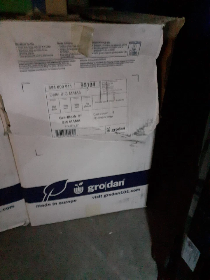 EQUIPO DE CULTIVO USADO (LUCES, BARRILES, ELECTRICIDAD Y TUBERÍAS...) Foto 3 de 4