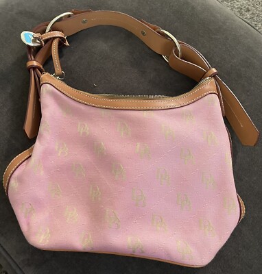Dooney & Bourke ピンク レザー　ハンドバッグ Dooney & Bourke Fuchsia Pink Florentine Leather Cameron Satchel