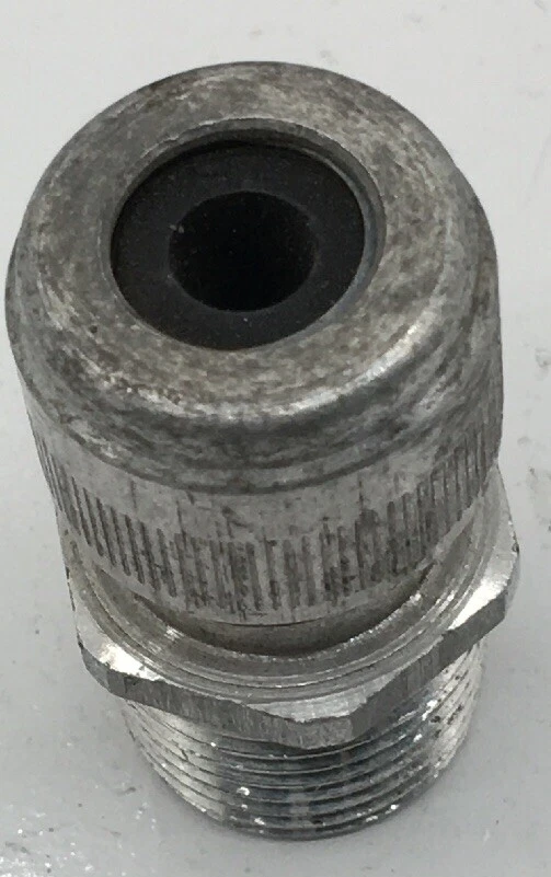 CGB114SA CROUSE HINDS 1/2-INCH .125-.250 CONNECTOR - Image 3 of 4