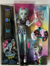 Monster High Frankie Stein Fashion Doll