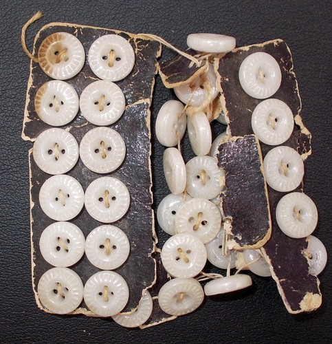 Antique China Glass Buttons Inkwell Ringer Mottled Luster Piecrust Card 50 pcs - Picture 9 of 11