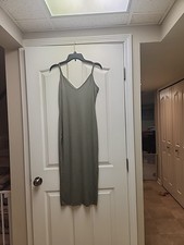 Green Ribbed Midi Dress Mid Line V Neck Spaghetti Straps Dress
