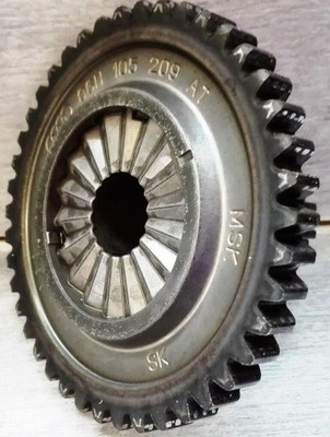 Audi A3 8P CCZ CDN CDA BZB Kettenrad Zahnrad Kurbelwelle 06H105209AT