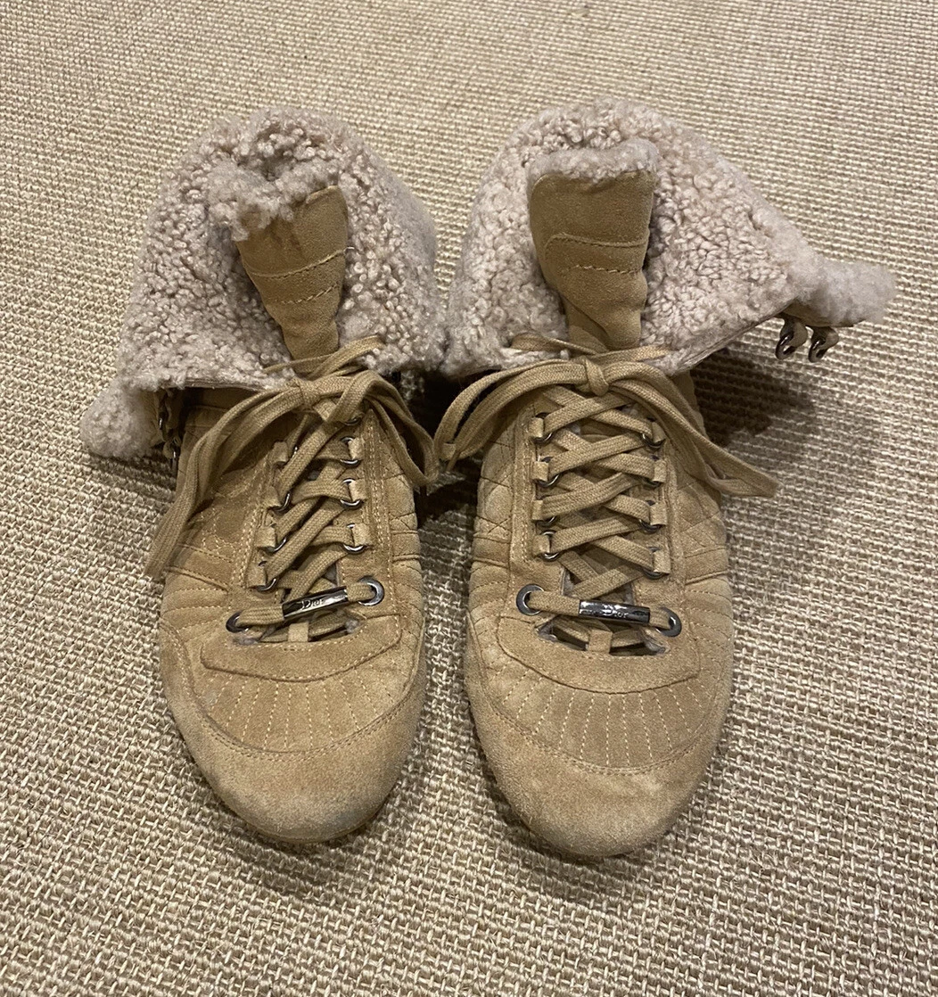 Bottes Christian Dior en daim shearling 38,5