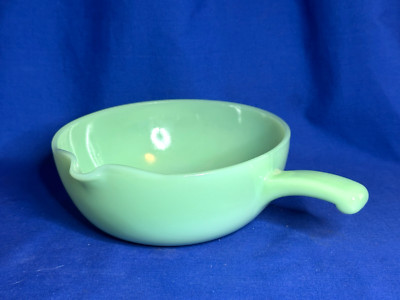 Anchor Hocking Fire King Jadite green glass single spout skillet
