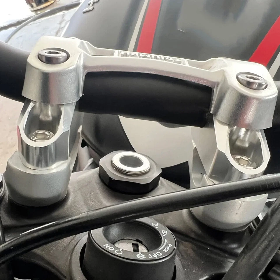 Apto para BMW F800R F800GS R nine T Desplazado Manillar Elevadores Montajes Abrazaderas Foto 4 de 4