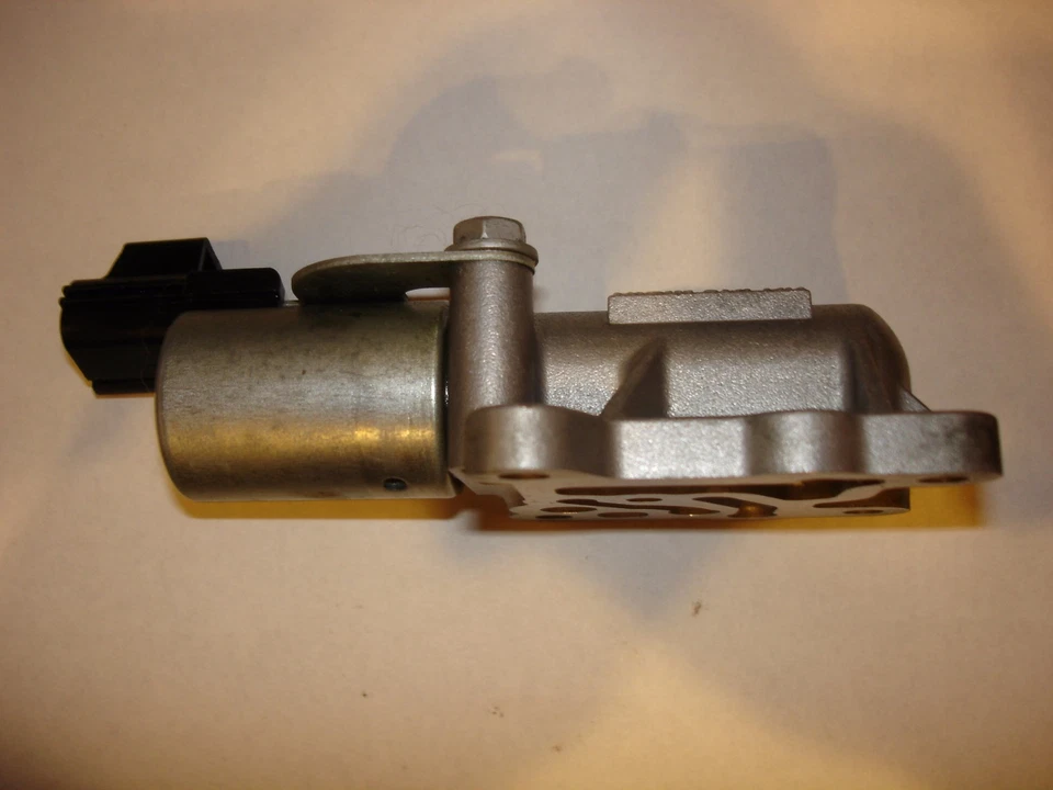 99-04 VOLVO OEM S40 V40 EJE DE LEVA DE ESCAPE AJUSTE VÁLVULA CVVT 9202388 Foto 4 de 4