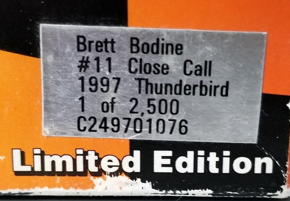 Action 1:24 Close Call #11 Brett Bodine 1 of 2500 1997 Ford Thunderbird NASCAR - Image 3 of 4