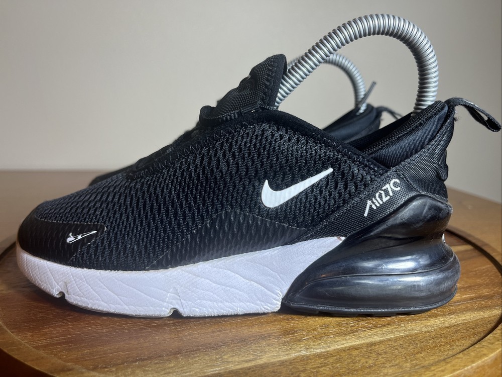 Nike Air Max 270 Black White Boys Kids Sneakers Size 3Y AO2372-001 Youth Style