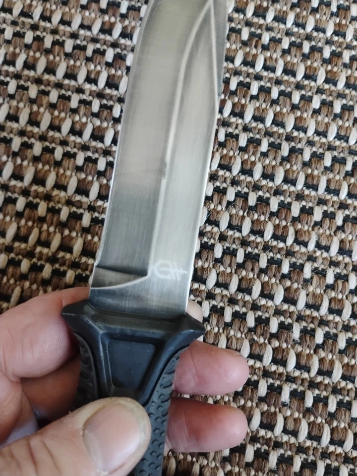 Gerber Strongarm Fixed Blade Knife Plain Edge Black No Sheath USA Made 7.75 In - Image 3 of 4