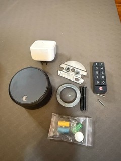 August Home Smart Lock Pro Connect Hub Keypad WIFI
