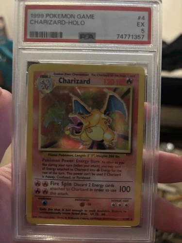 Pokémon TCG Charizard Base Set Holo Unlimited Rare Card 4/102 PSA 5 Perfect Slab