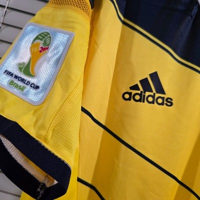 COLOMBIA Home - FALCAO # 9 - World cup Brazil 2014 - Large (Run
