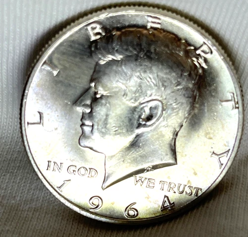 A 1964 D Kennedy Half Dollar 90% SILVER "Beautiful" US Mint Coin "Uncirculated"!