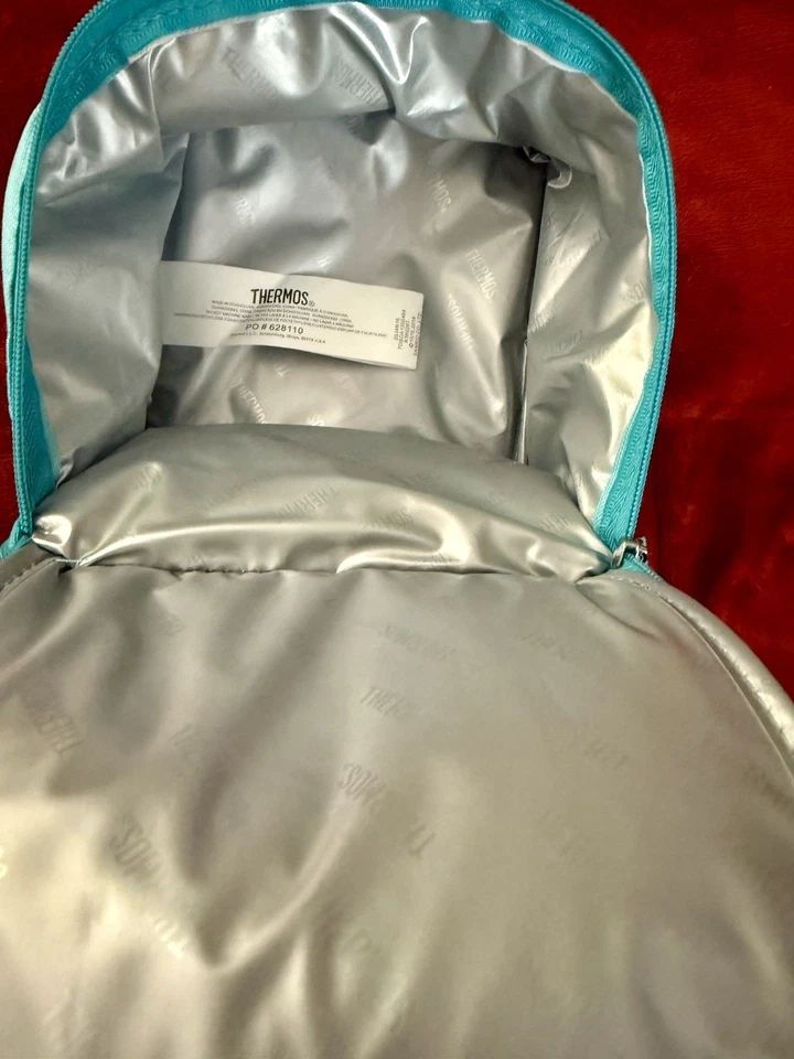 Kit de almoço com isolamento térmico compartimento duplo Hello Kitty - Imagem 3 de 4