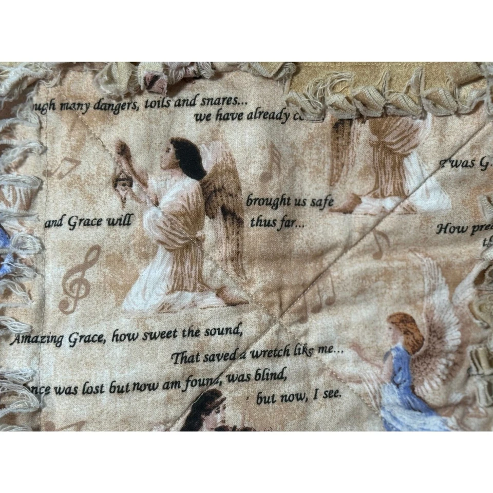 Manta acolchada reversible de trapo religioso beige/bronceado citas bíblicas ángeles Foto 4 de 4