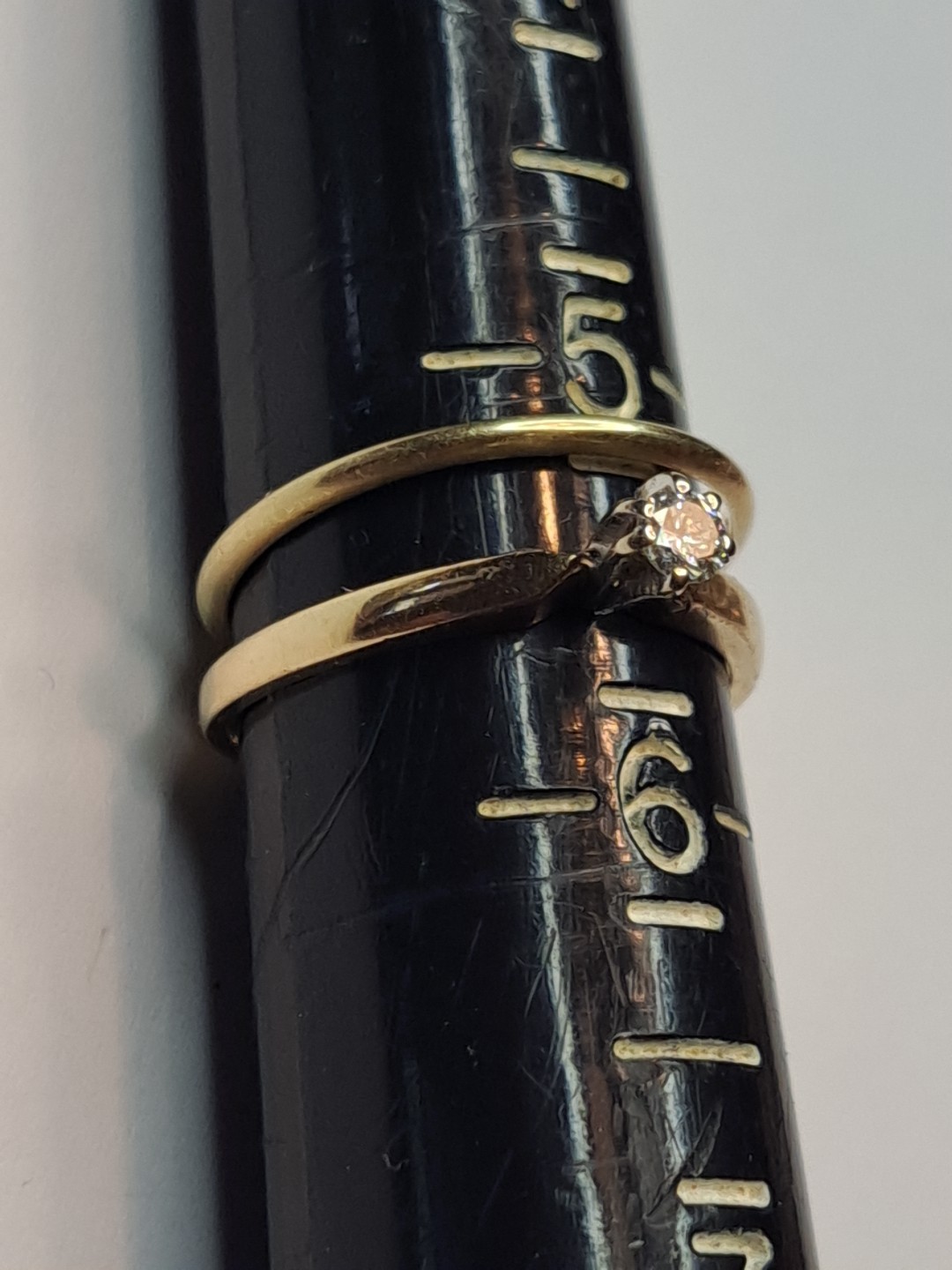 Foto 10 di 24