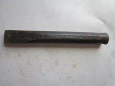 M ST  P  &  P   RR   8  inch CHISEL