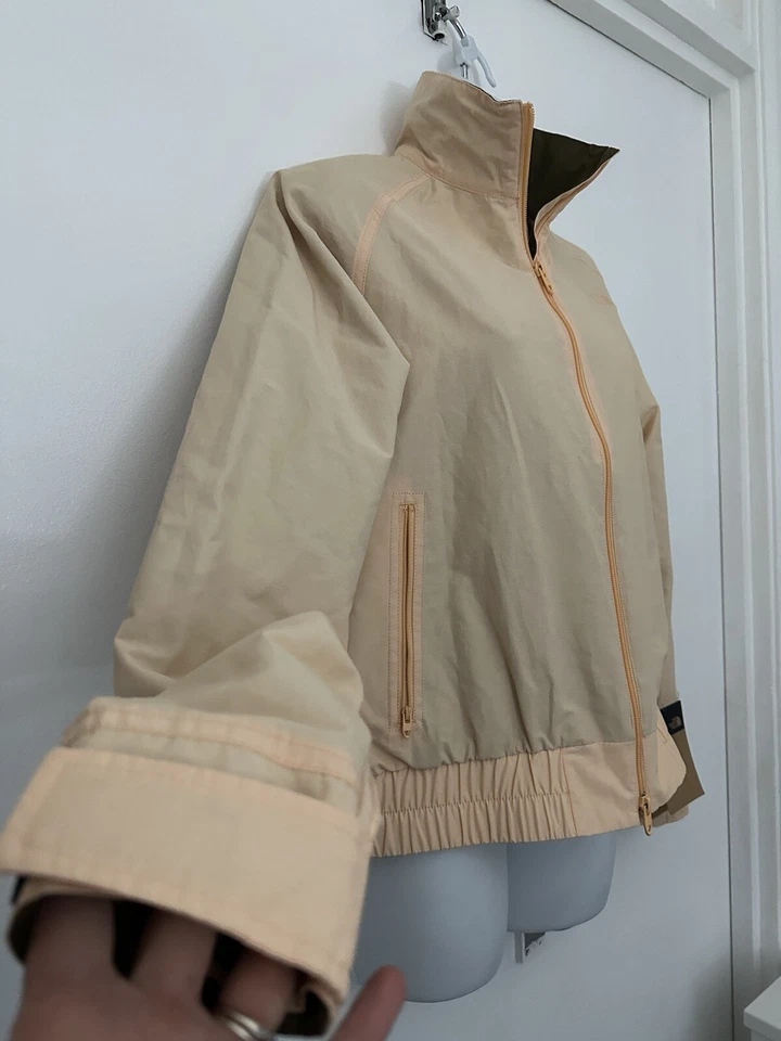 The North Face Womens Jacket Peach Floral BNWT Size M Designer - Image 3 of 4