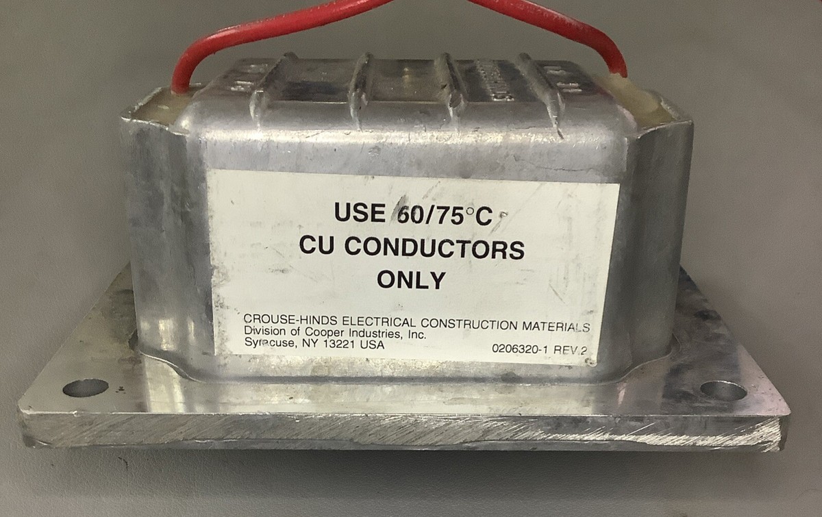 Crouse-Hinds 0200611 Explosion Proof Switch Outlet Box Type EDS