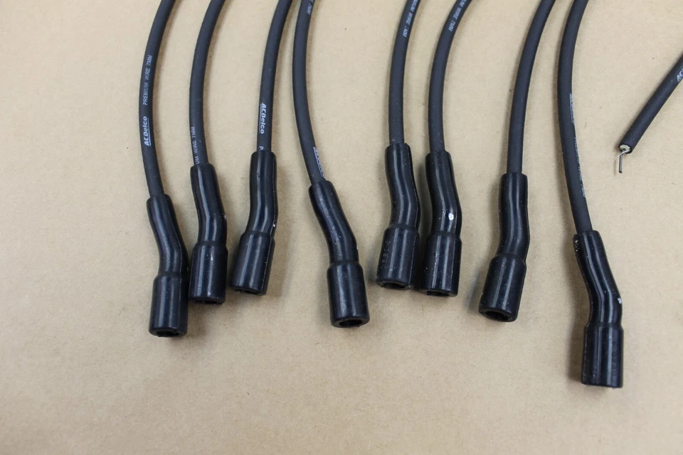 Juego de cables de bujía 538C genuinos ACDelco para Pontiac Tempest 1964-1967 5,3 L V8 Foto 3 de 4