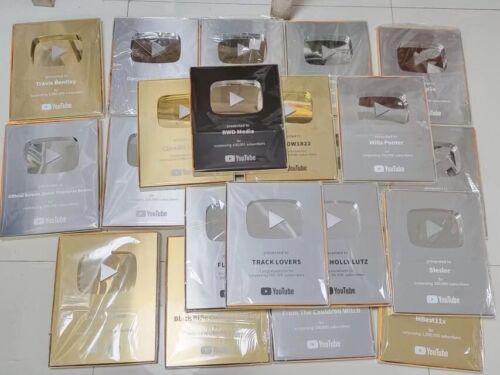 Youtube Silver/Gold Play Button (Custom) - Picture 1 of 13