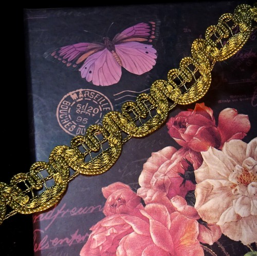 ANTIQUE gold metallic braid lace trim brocade swag shape high metal content 1920 - Picture 3 of 5