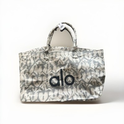 aloアローヨガ　サイズS？　グレー NEW Alo Yoga Gray Gym Bag Large - Alo Yoga | eBay