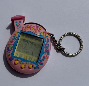 Bandai Tamagotchi Connection Version 5 (Love My Family)