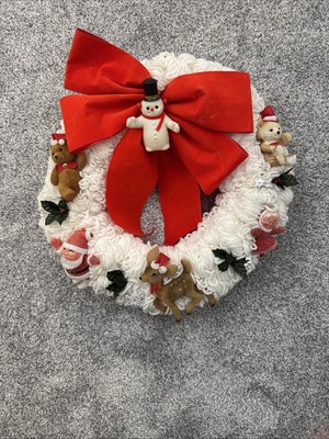 Vintage Handmade Yarn Christmas Wreath 70s Flocked Plastic Ornaments Kitsch