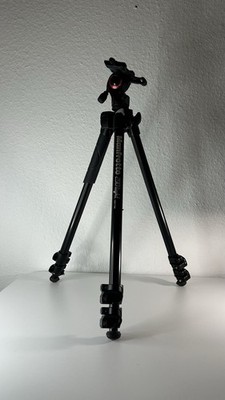 Manfrotto 290 Light Stativ mit Befree Live Fluid-Kopf (MVH400AH)
