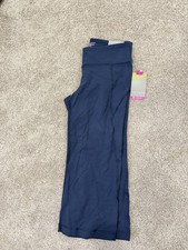 Women  s Navy Leggings knee length wide legs small size NWT