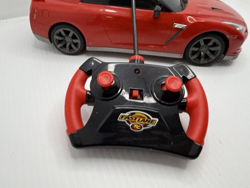 Fast Lane Rc Toys R Us Nissan GTR Red - Picture 5 of 15