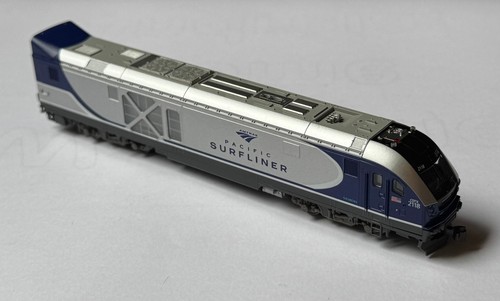 Kato Amtrak Pacific Surfliner SC-44 diesel locomotive from set, New, N Scale - Picture 7 of 9