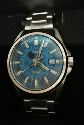 Sportliche Herrenuhr Lorus Automatikuhr RU405AX9 43 mm  Blau Datum neu mit OVP