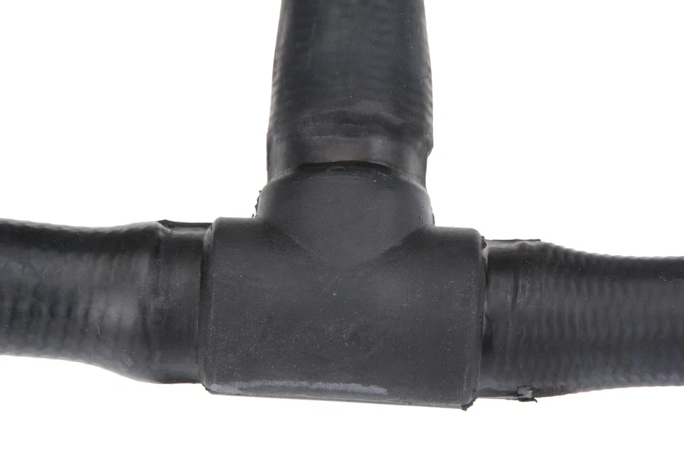 URO Parts 11531722743 Heater Hose For 87-93 BMW 325 325e 325es 325i 325is 325iX - Image 2 of 4