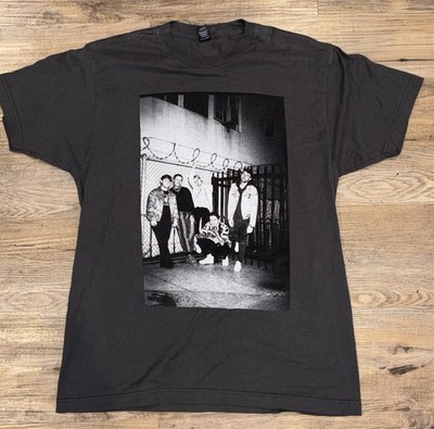 Bring Me The Horizon First Love Amo Tour Shirt L Gray 2018 /2019 Band  grunge 