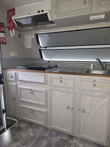 Caravan - Picture 13 of 19