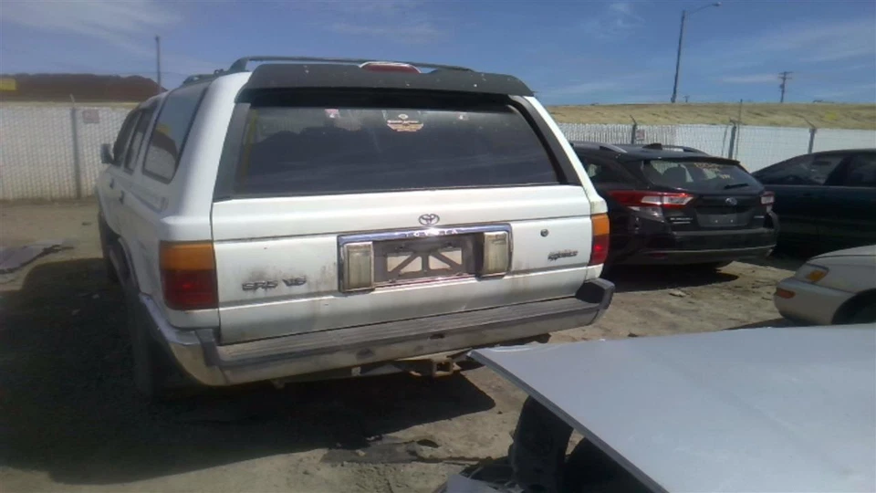 Used Air Cleaner Assembly fits: 1995 Toyota 4 runner 6 cylinder 3VZE engine Grad Foto 4 de 4