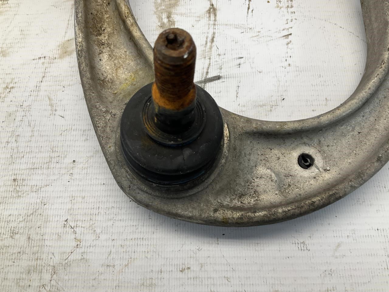 17 18 19 20 McLaren 750S Front Left Upper Control Arm OEM B