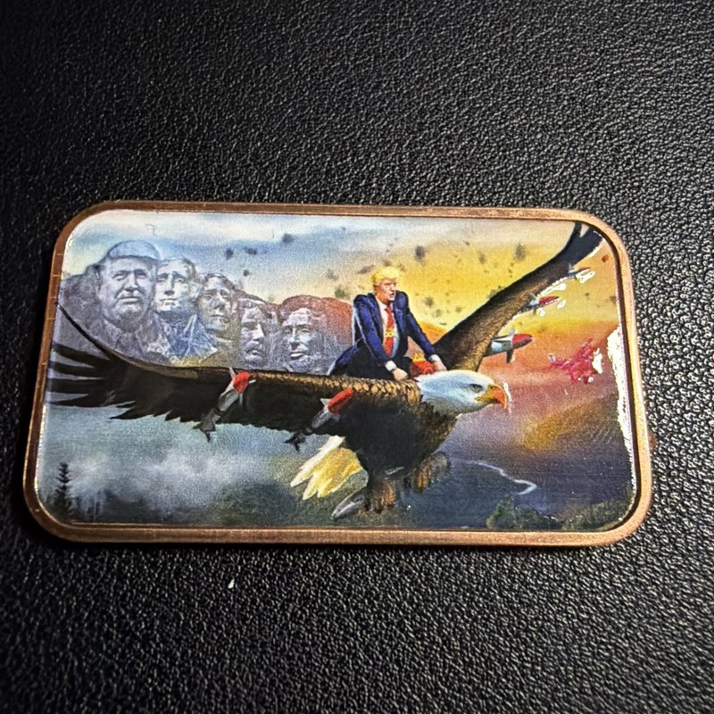 Donald Trump Flying On Eagle MT Rushmore America USA 1 Oz 999 Copper Bar U52