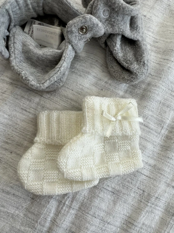 Botines de bebé Zutano polar talla 3 meses gris más lindos botines con lazo Foto 4 de 4