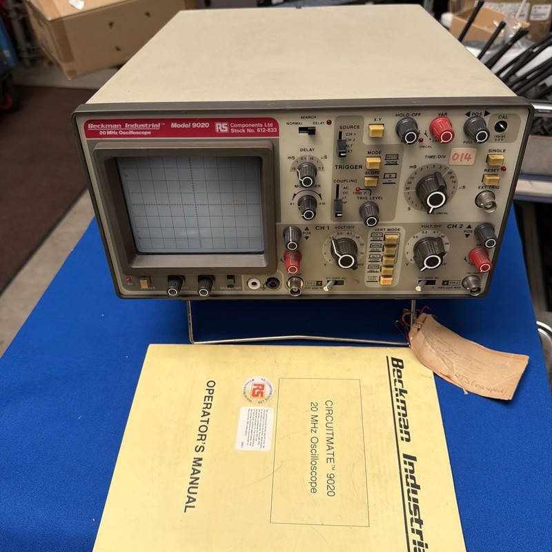 Beckman Industrial  9020  Oscilloscope