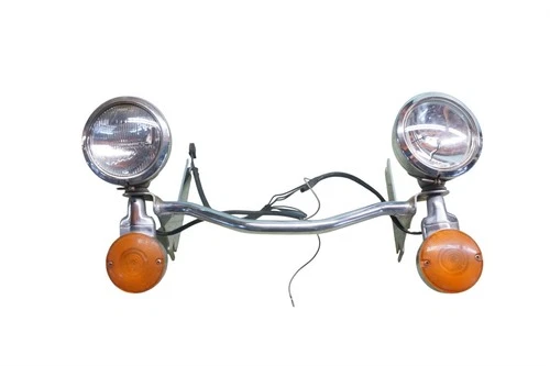 1988-99 Harley Touring Front Turn Signal Spot Fog Passing Light Bar *2022A