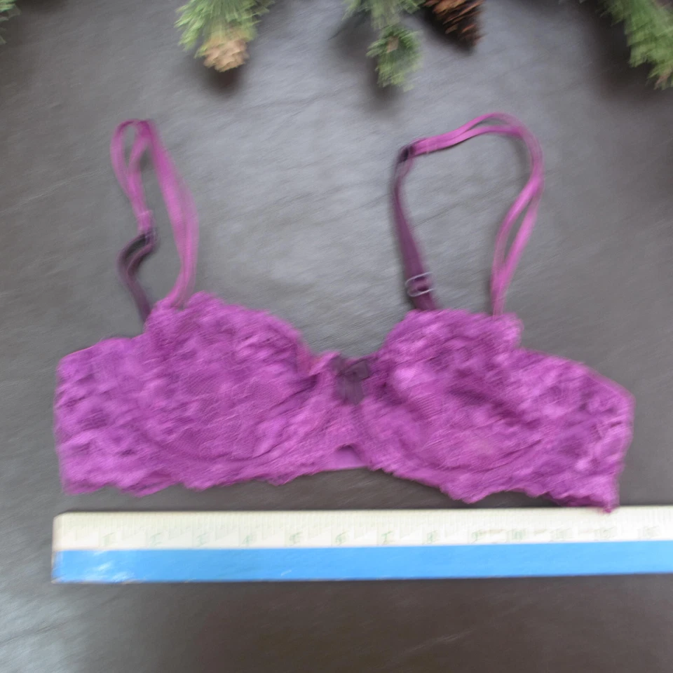 Sujetador Gilligan & O'Malley 34A Rosa Encaje Sin Forro Con Aros Cierre Ajustable Foto 2 de 4