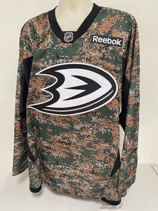 anaheim ducks military jersey