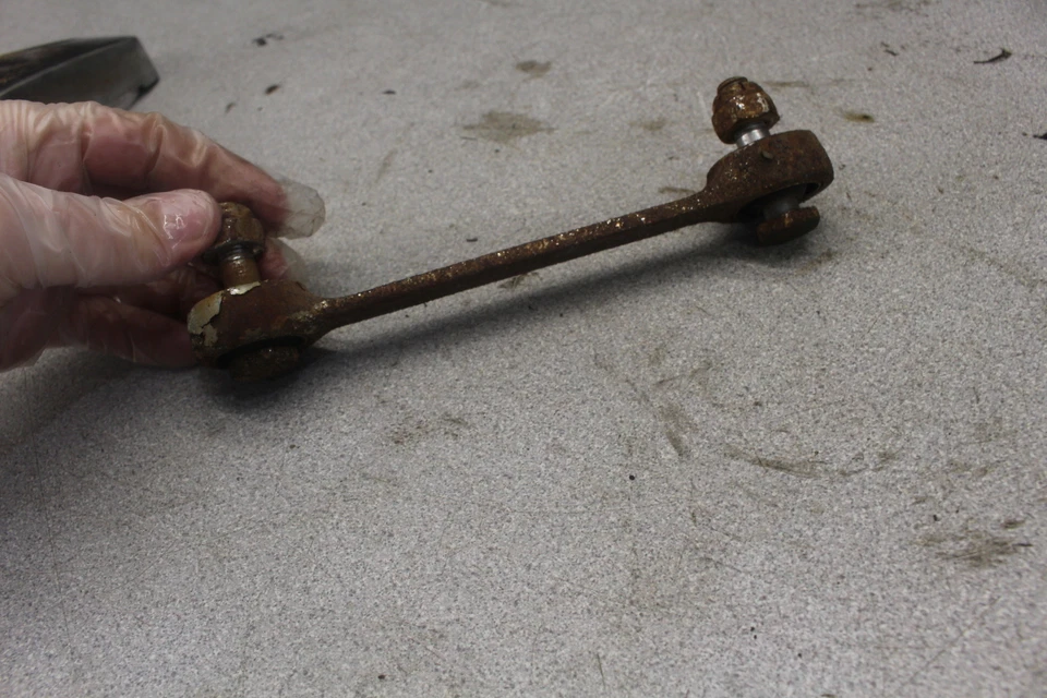 Honda Dream Touring 305 CA77 1965 reposapiés delantero soporte brazo S11-0363.et Foto 4 de 4