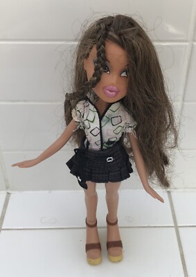 Bratz Puppe - Yasmin - Boutique Fashion Pack Outfit